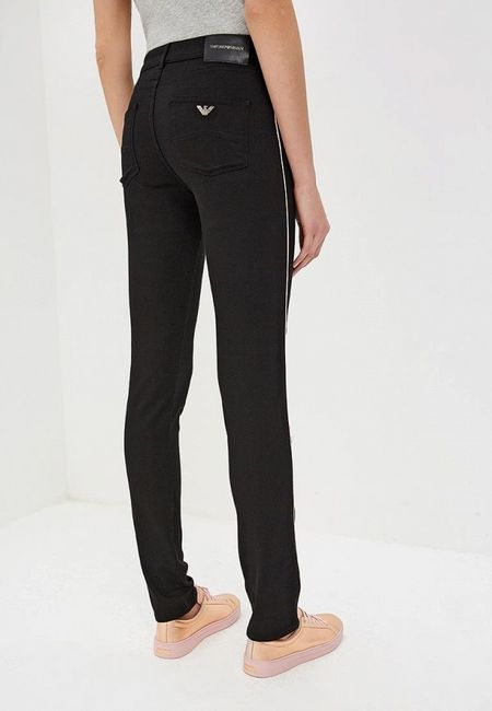 Джинсы Emporio Armani Джинсы Emporio Armani