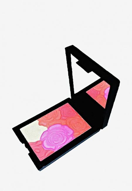 Селективаня парфюмерия Posh Селективаня парфюмерия Posh