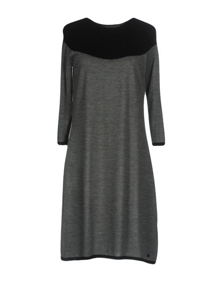 Платье ARMANI JEANS Платье ARMANI JEANS