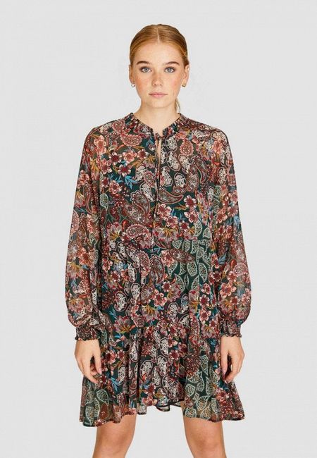 Платье Stradivarius Платье Stradivarius