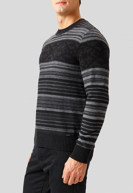 Джемпер Finn Flare Джемпер Finn Flare