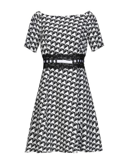 Платье 22 MAGGIO by MARIA GRAZIA SEVERI Платье 22 MAGGIO by MARIA GRAZIA SEVERI