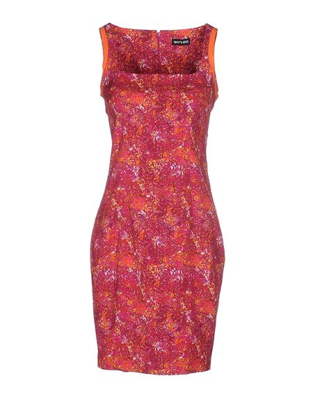 Платье WHO*S WHO Платье WHO*S WHO