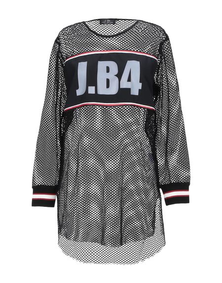 Футболка J·B4 JUST BEFORE Футболка J·B4 JUST BEFORE