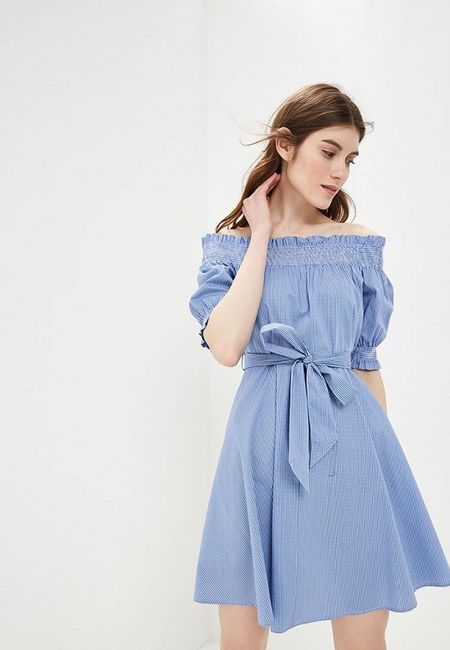 Платье United Colors of Benetton Платье United Colors of Benetton