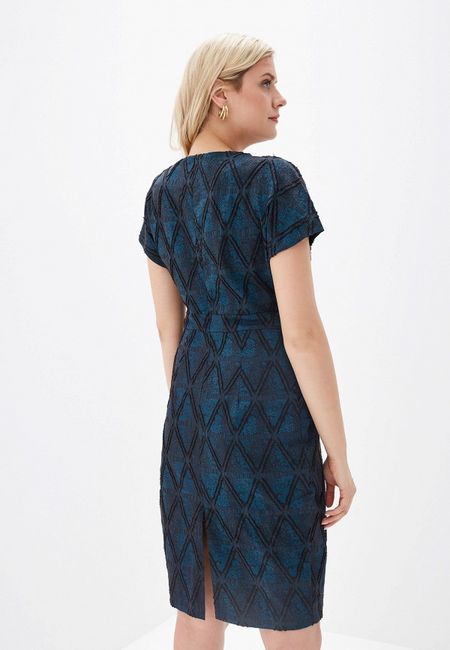 Платье A-A Awesome Apparel by Ksenia Avakyan Платье A-A Awesome Apparel by Ksenia Avakyan