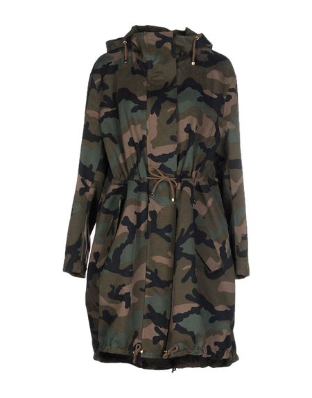 Пальто VALENTINO Пальто VALENTINO