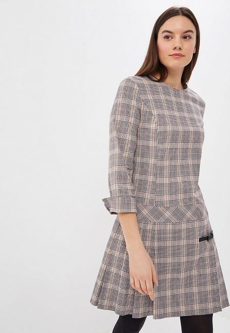 Платье United Colors of Benetton Платье United Colors of Benetton