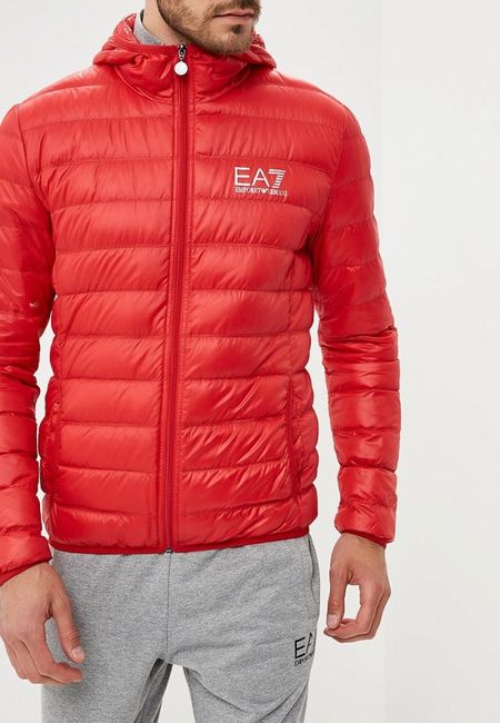 Пуховик EA7 Пуховик EA7