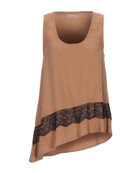 Топ RUE•8ISQUIT Топ RUE•8ISQUIT