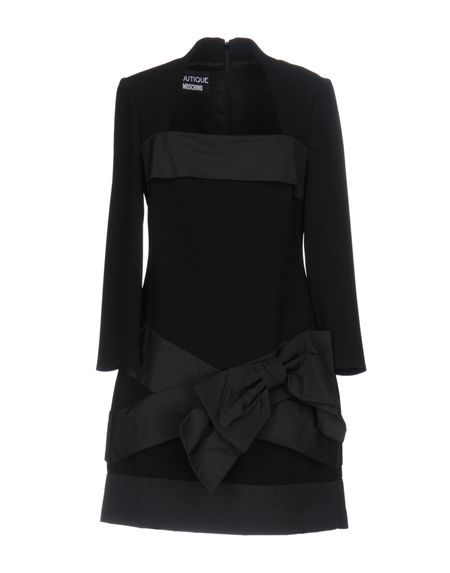 Платье BOUTIQUE MOSCHINO Платье BOUTIQUE MOSCHINO