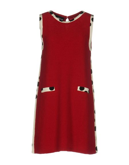 Платье BOUTIQUE MOSCHINO Платье BOUTIQUE MOSCHINO