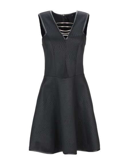 Платье GUESS BY MARCIANO Платье GUESS BY MARCIANO