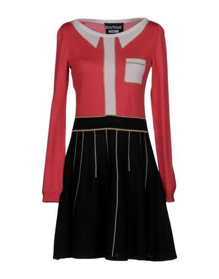 Платье BOUTIQUE MOSCHINO Платье BOUTIQUE MOSCHINO