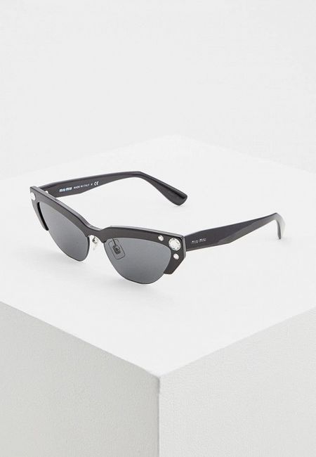 Солнцезащитные очки Miu Miu