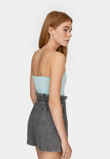 Топ Stradivarius