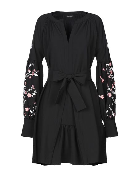 Платье WANDERING