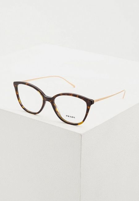 Солнцезащитные очки Prada