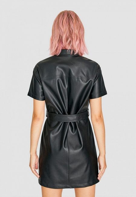 Платье Stradivarius