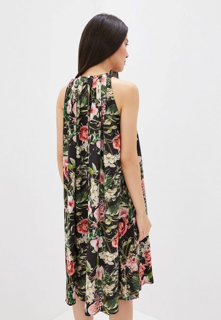 Платье MadaM T