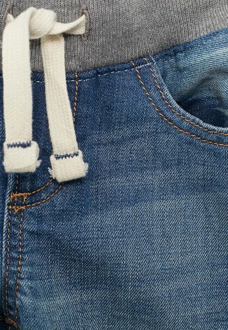 Джинсы Gap