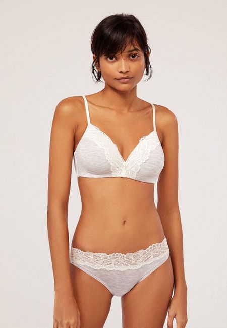 Бюстгальтер Oysho