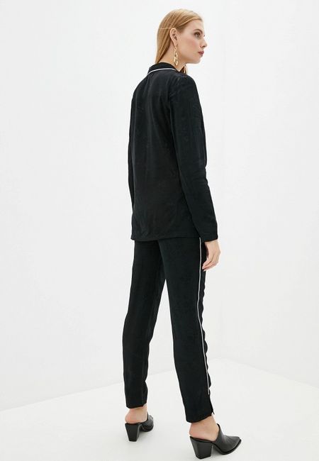 Костюм Yansstudio
