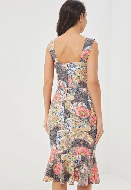 Платье MadaM T