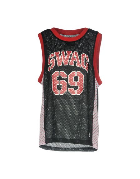 Футболка SWAG