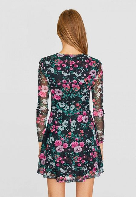 Платье Stradivarius