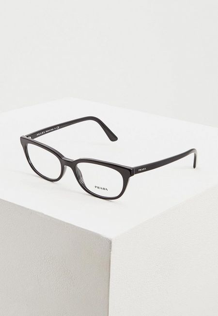 Солнцезащитные очки Prada