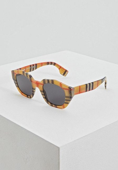Солнцезащитные очки Burberry