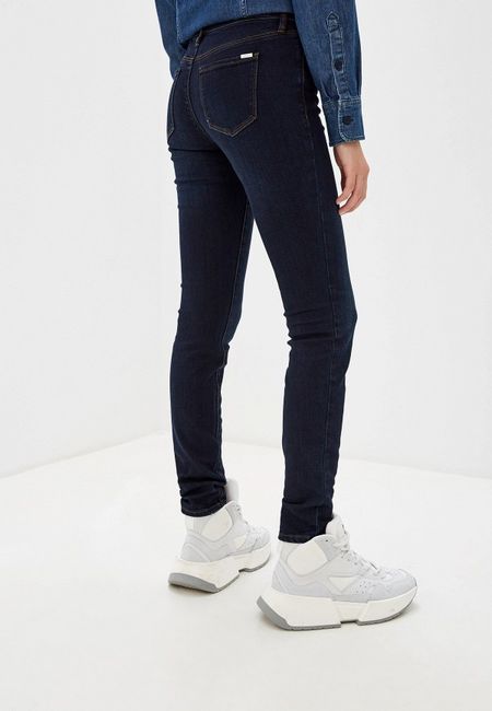 Джинсы Armani Exchange