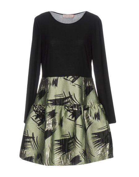 Платье TRAFFIC PEOPLE