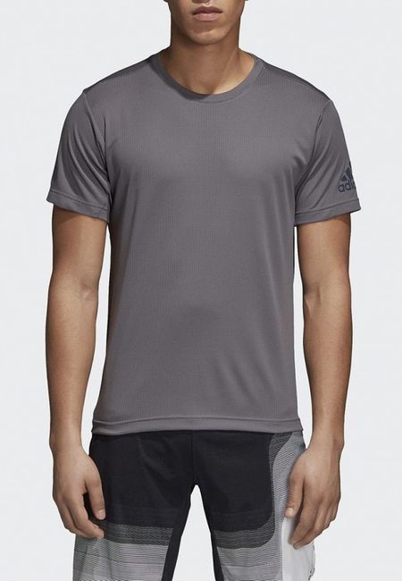 Футболка adidas