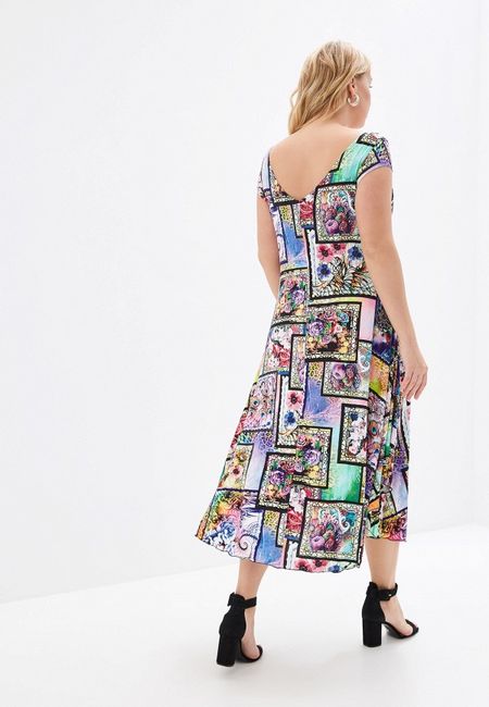 Платье MadaM T