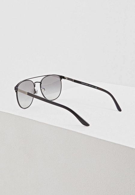 Солнцезащитные очки Giorgio Armani