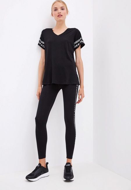 Футболка DKNY