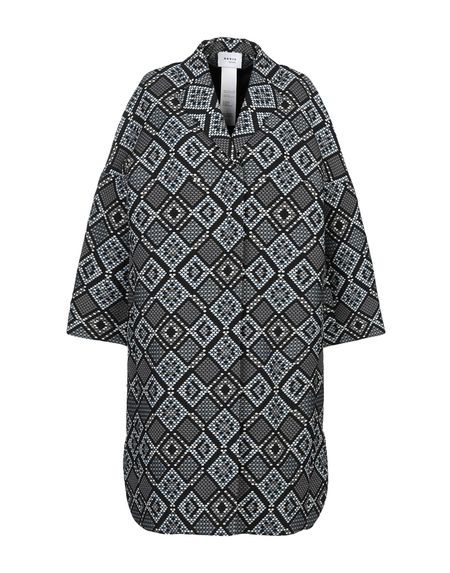 Пальто AKRIS PUNTO