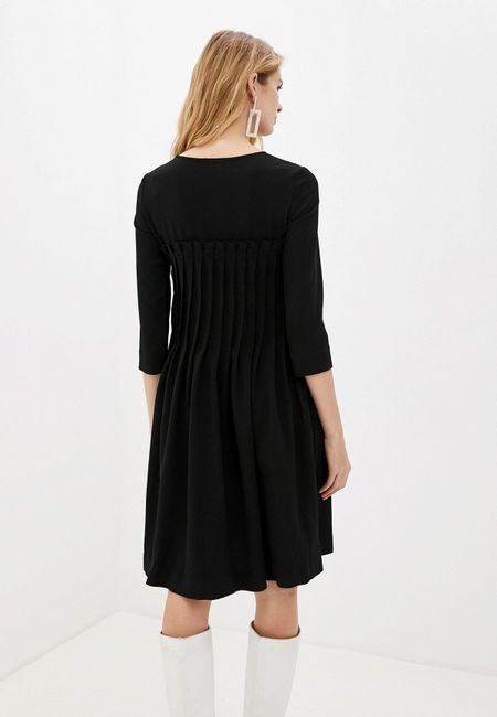 Платье MadaM T