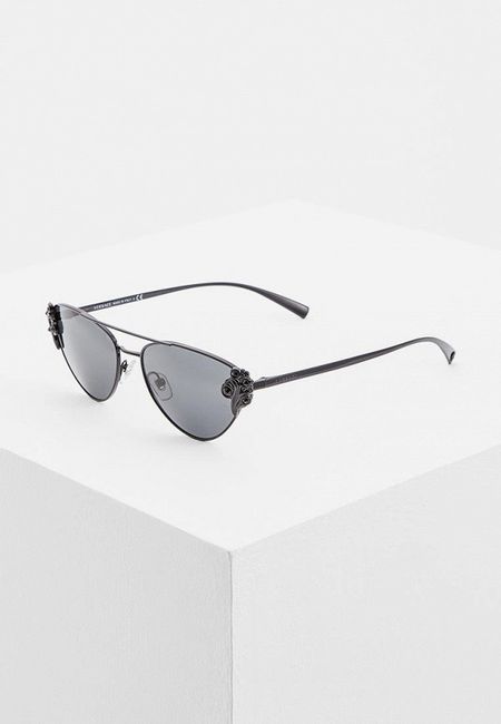 Солнцезащитные очки Versace