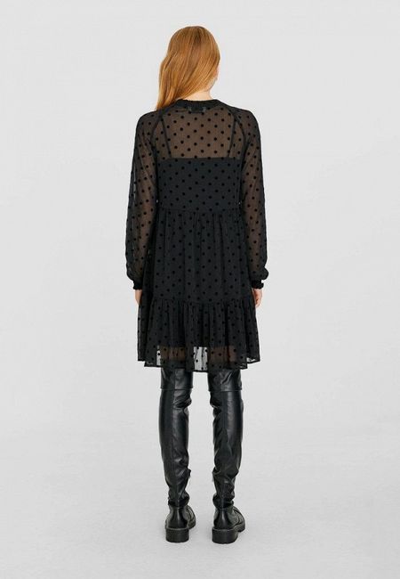 Платье Stradivarius