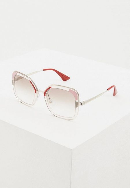 Солнцезащитные очки Prada