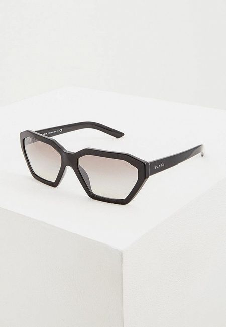 Солнцезащитные очки Prada