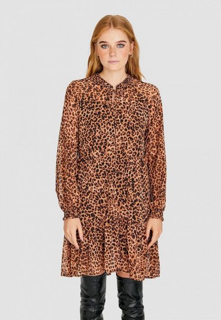 Платье Stradivarius