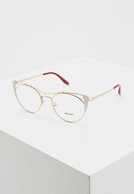 Солнцезащитные очки Prada