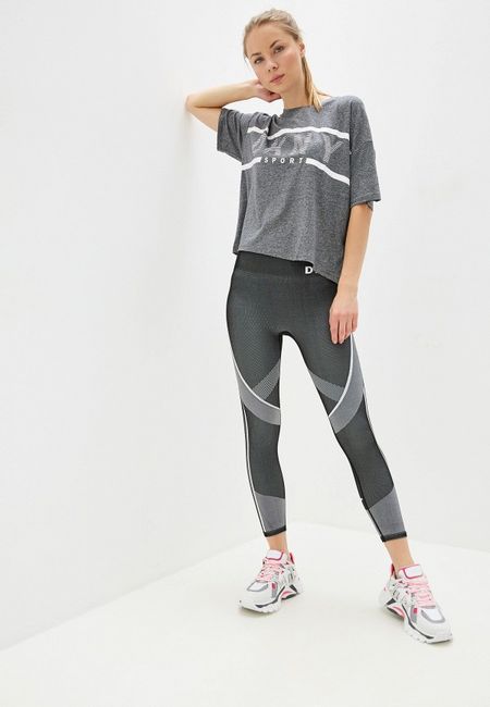 Футболка DKNY
